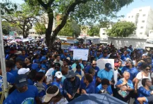 Photo of Denuncian Educación canceló a 300 por apoyar protesta ADP